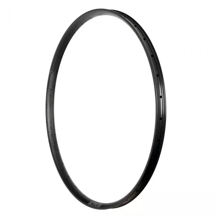 aro stan's flow mk4 29" 28H NEGRO