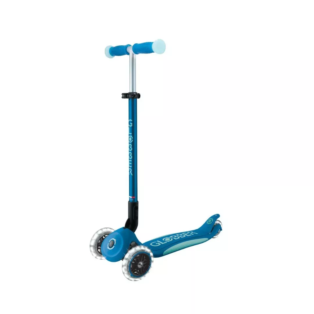 Globber Elite Glow Lights 3 Wheel Scooter